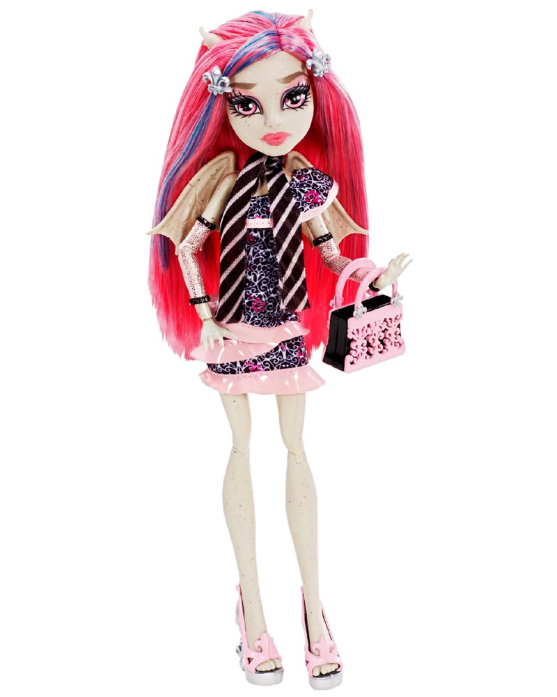   -      "Monster High - Ghoul's Night Out" - 