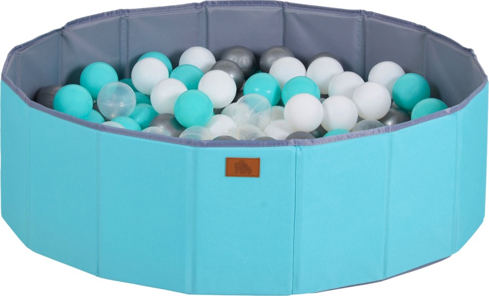 ������� ������ � ����� Moni Melo - �������