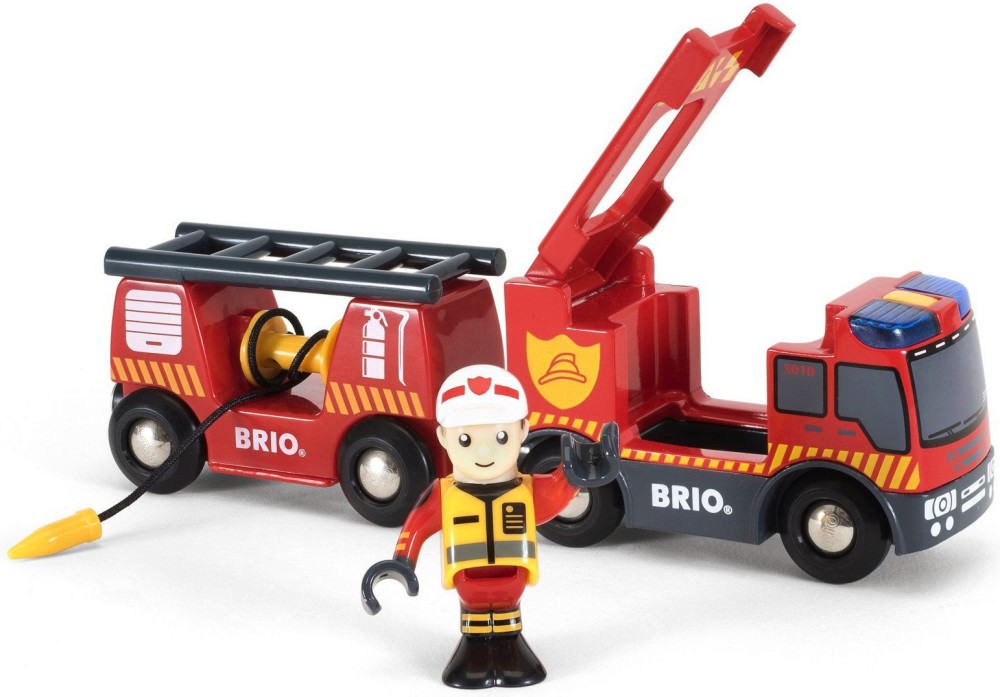 Пожарна кола със звук и светлина - Детска дървена играчка - играчка