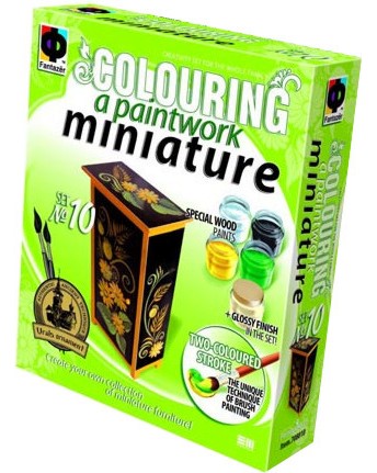       -  -     Colouring a Paintwork Miniature -  