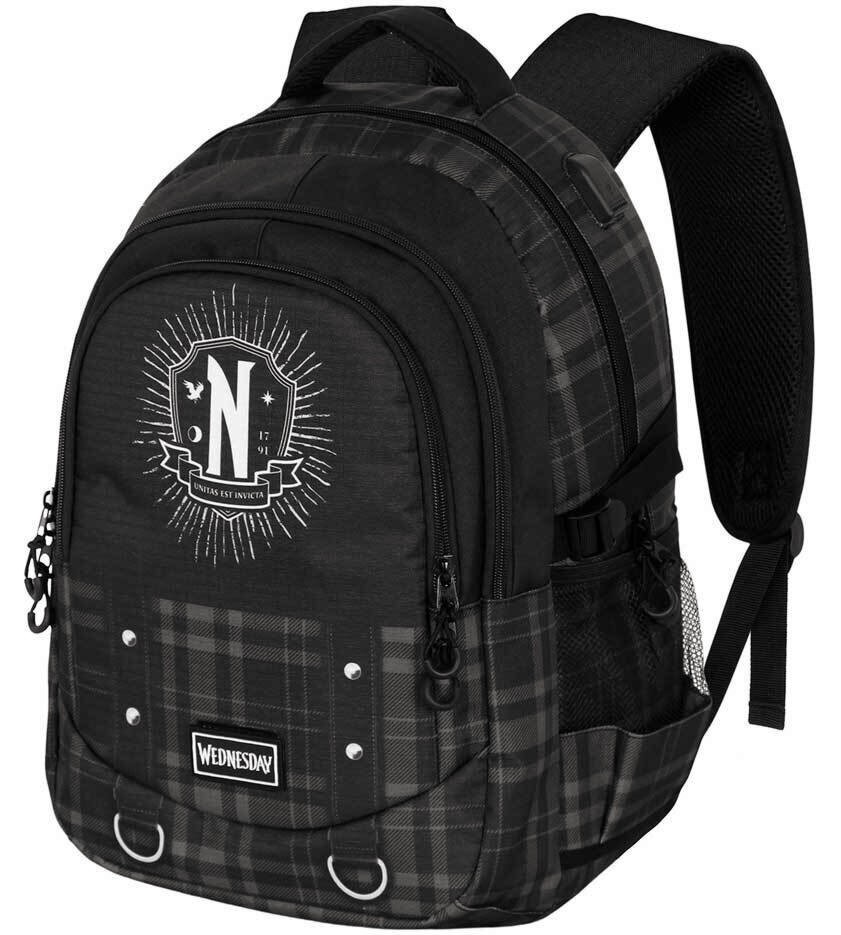 ���������� ������ Chains - Karactermania - �� ���� Wednesday - ������