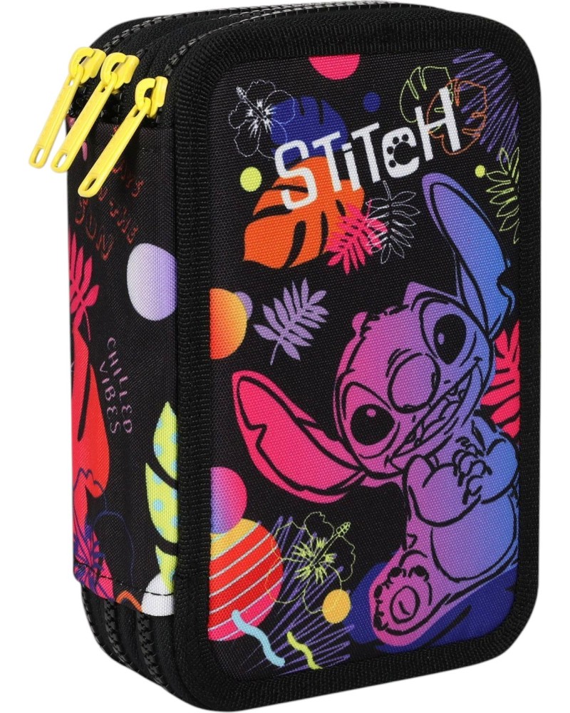 Несесер с ученически пособия Jumper 3 - Cool Pack Несесер с ученически пособия Jumper 3 - Cool Pack - С 3 отделения от серията Stitch - несесер