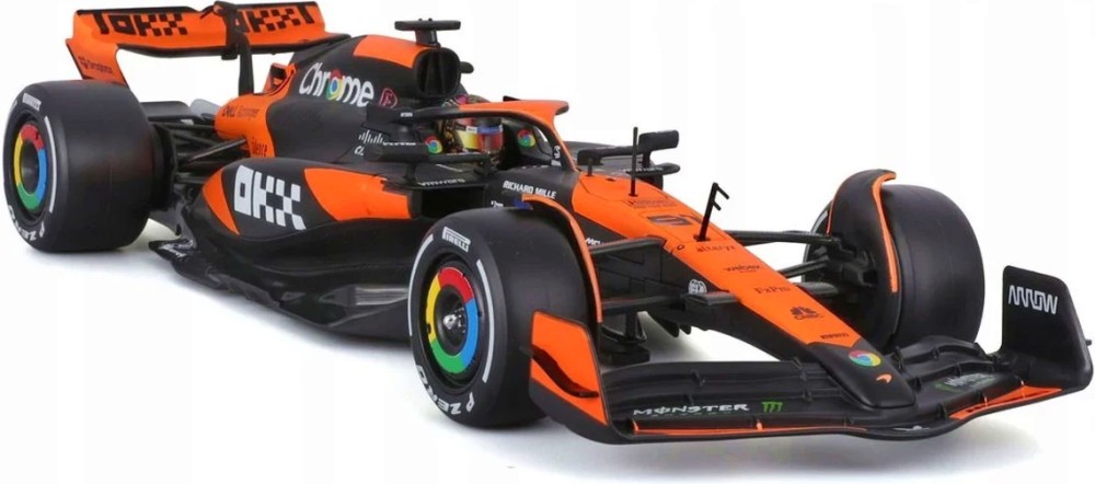 ������ �� ������� ������� McLaren MCL38 ����� 81 - Bburago - � ����� 1:24 - �������