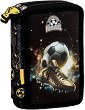 Несесер с ученически пособия Derform - С 2 отделения от серията Football - несесер