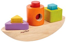 Лодка с фигури и форми - Детска дървена играчка за сортиране - играчка